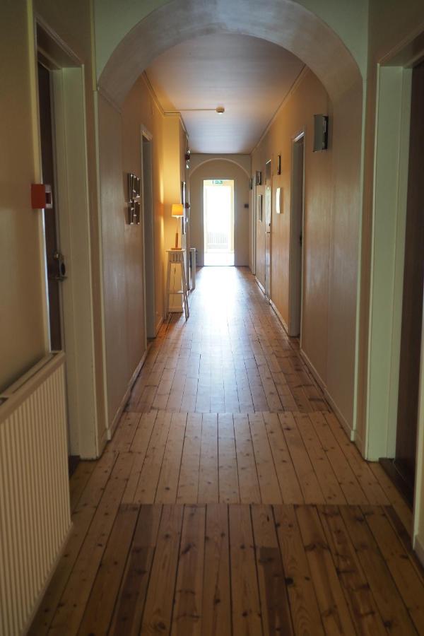 Brukshotellet Oeland - Vandrarhem Дегерхамн Экстерьер фото